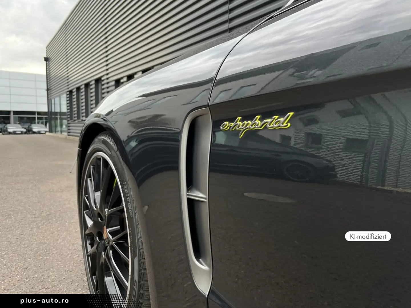 PORSCHE Panamera 4 E-Hybrid Sport Turismo Platinum Editi