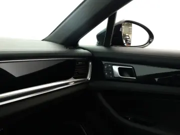 PORSCHE Panamera 4S E-Hybrid 4 1 Pano 360 Sportabgas 21