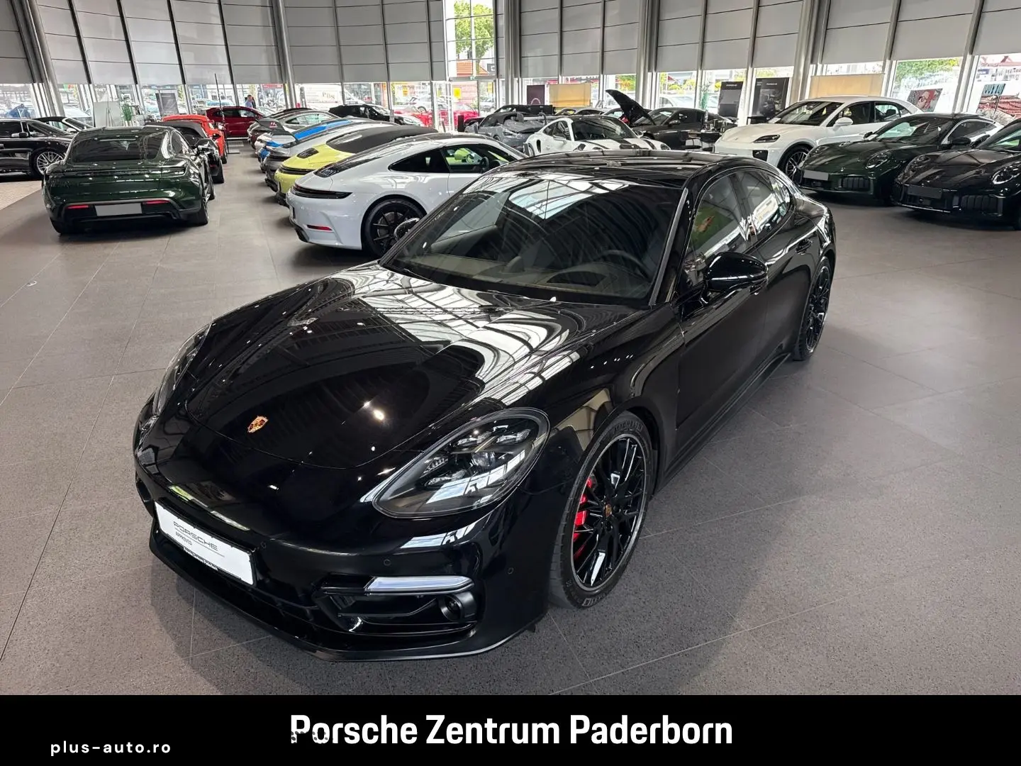 PORSCHE Panamera GTS InnoDrive HA-Lenkung Head-Up LED