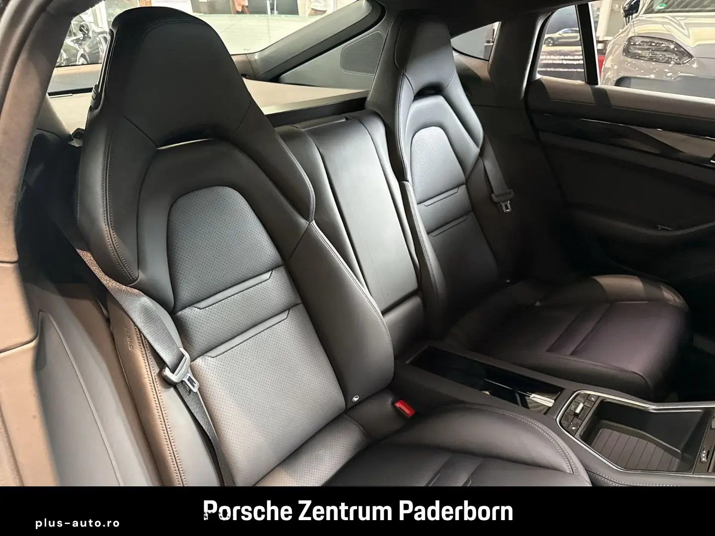 PORSCHE Panamera GTS InnoDrive HA-Lenkung Head-Up LED