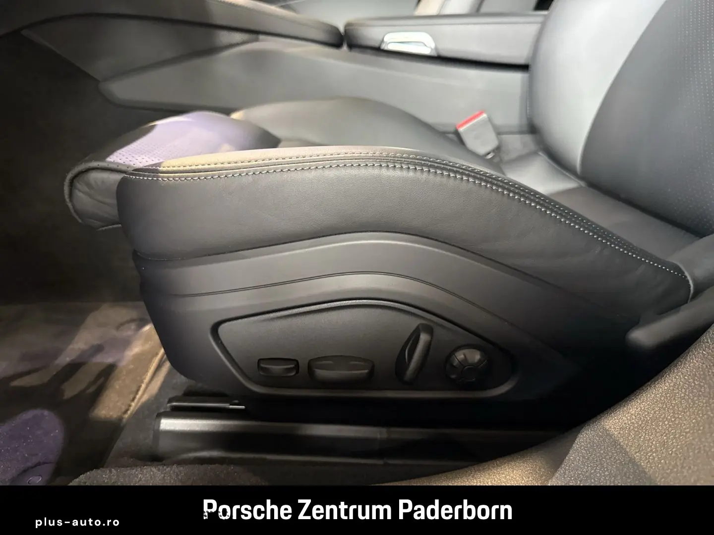 PORSCHE Panamera GTS InnoDrive HA-Lenkung Head-Up LED