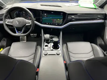 VW Touareg eHybrid 340 kW 4Mot. R-Line 21Zoll DynAu
