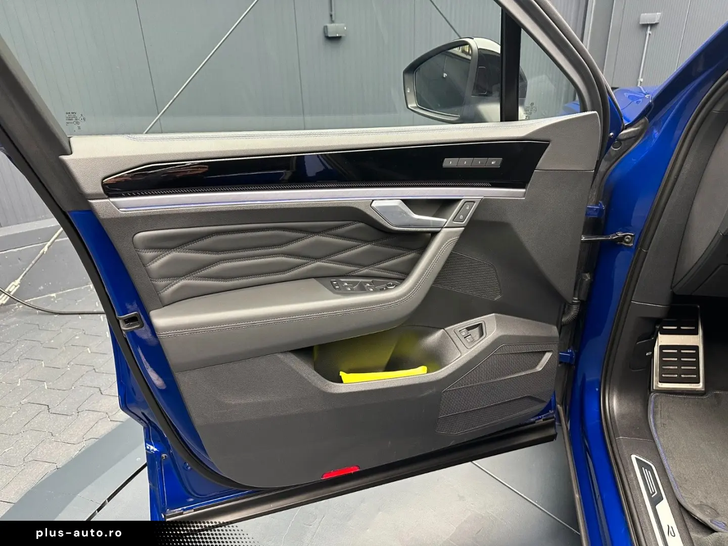 VW Touareg eHybrid 340 kW 4Mot. R-Line 21Zoll DynAu