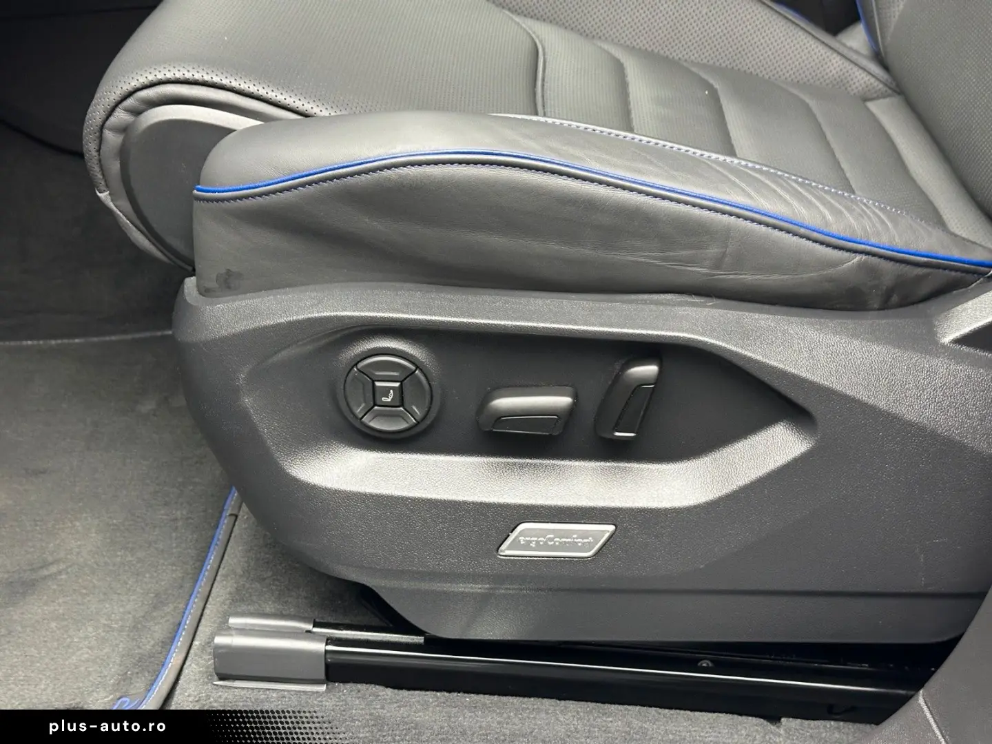 VW Touareg eHybrid 340 kW 4Mot. R-Line 21Zoll DynAu