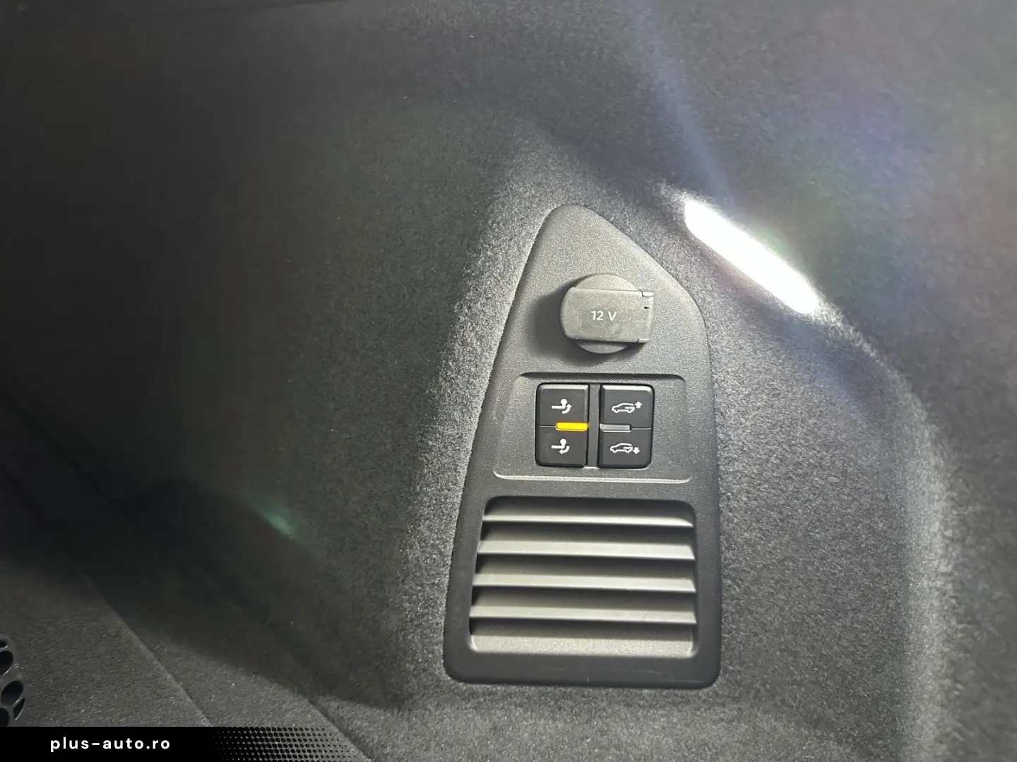 VW Touareg eHybrid 340 kW 4Mot. R-Line 21Zoll DynAu