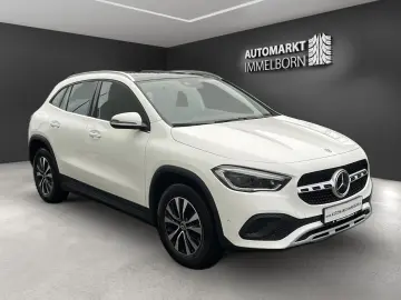 MERCEDES-BENZ GLA 250 e hybdrid
