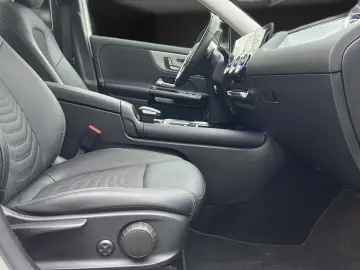 MERCEDES-BENZ GLA 250 e hybdrid