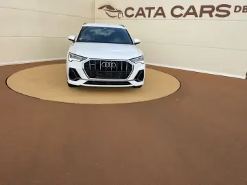 Audi Q3 40TFSI  190CP  Quattro  LED  Cockpit  B&O  Keyless