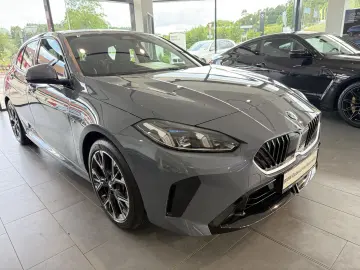BMW 120i M Sport Head-Up