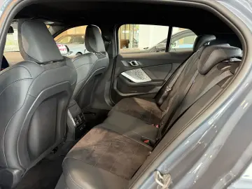 BMW 120i M Sport Head-Up