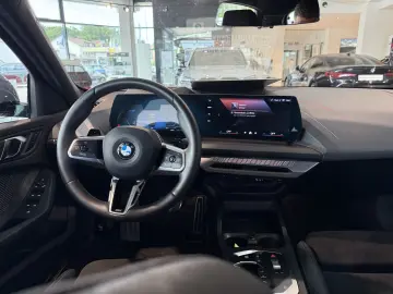 BMW 120i M Sport Head-Up