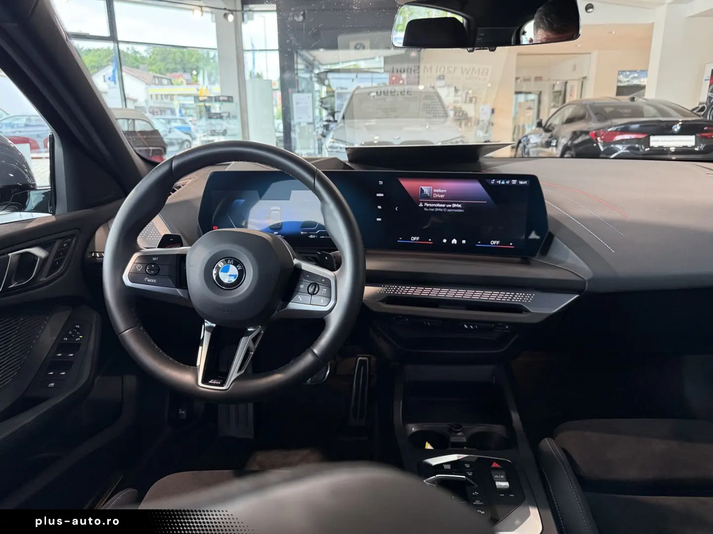 BMW 120i M Sport Head-Up