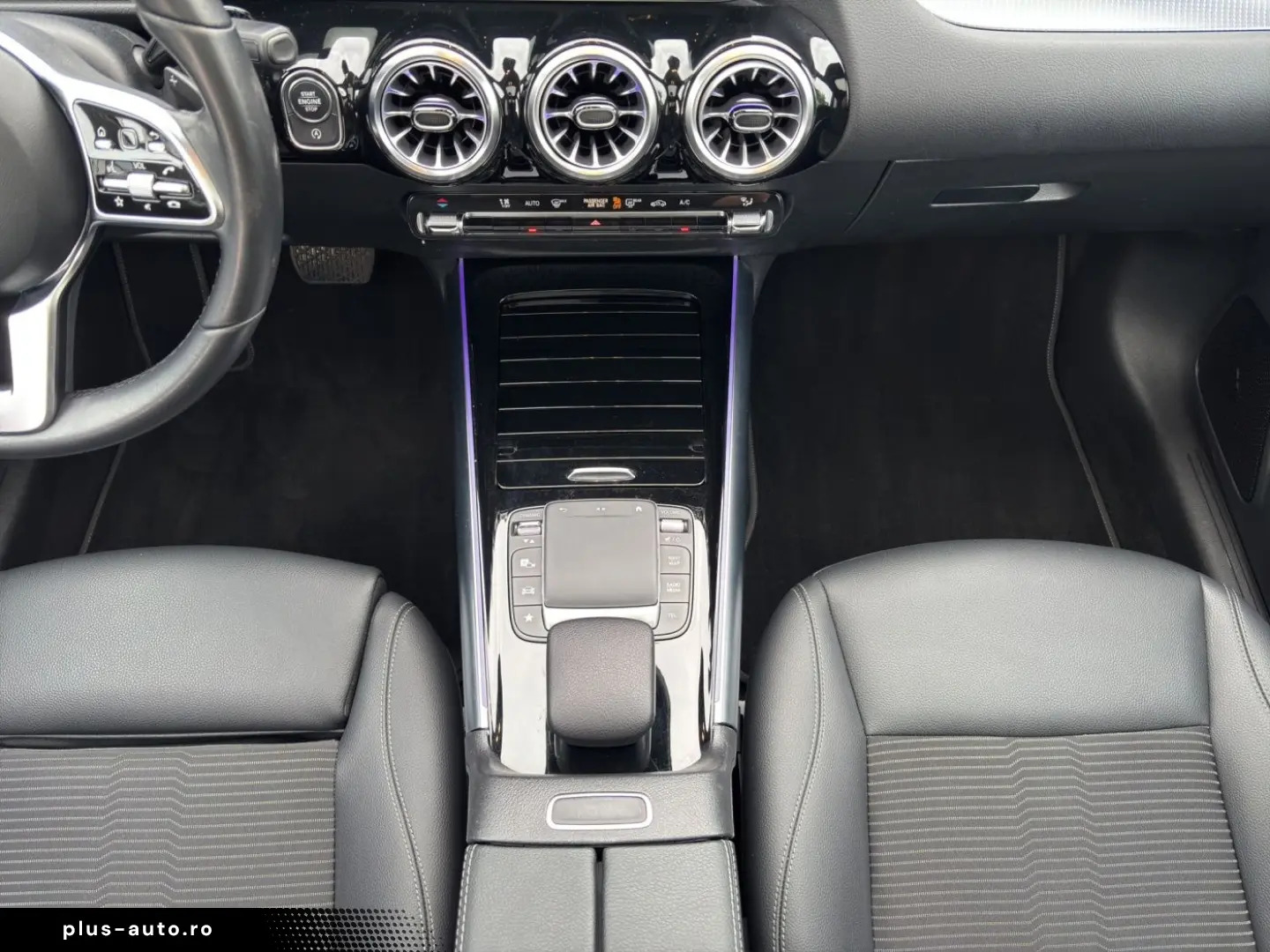 MERCEDES-BENZ GLA 180