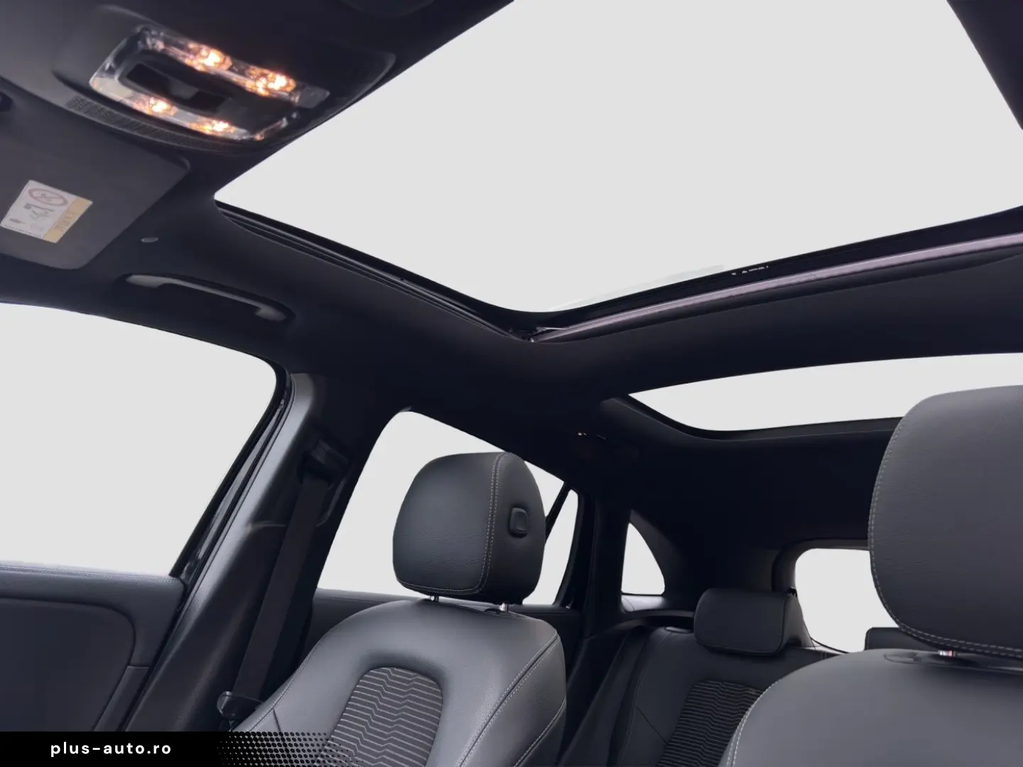 MERCEDES-BENZ GLA 180