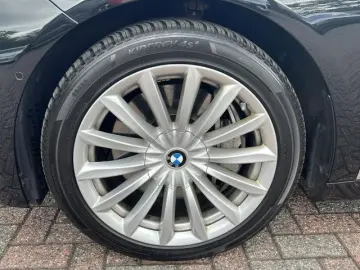 BMW 740 d xDrive Leder Navi HUD StHz Klima Laserlich