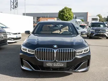 BMW 730 d xDrive LCI  360 ACC Nappa HUD Massage 20