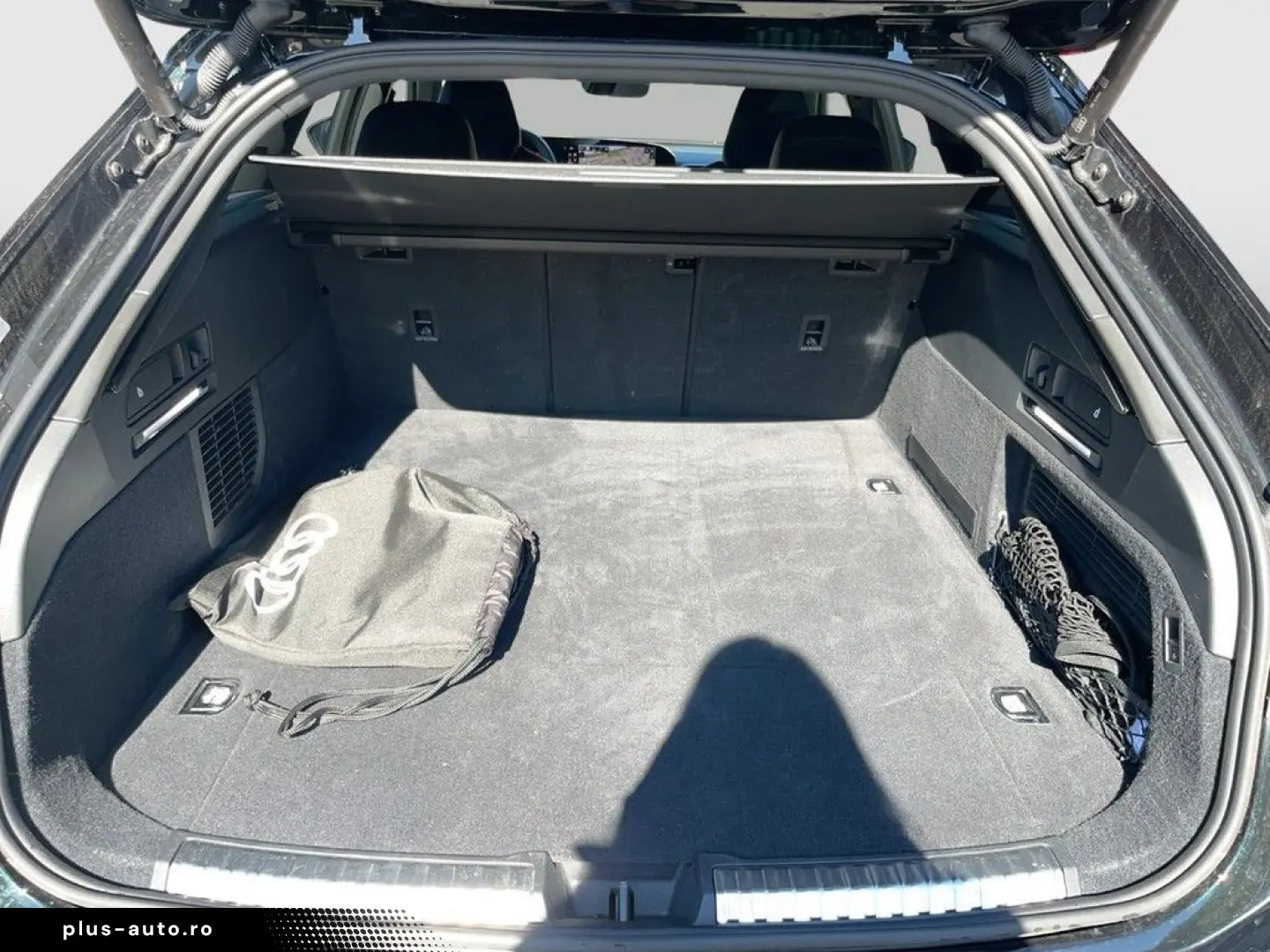 AUDI A6 2025 — imagine 18