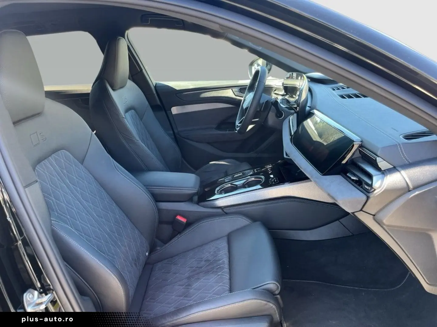 AUDI A6 2025 — imagine 12