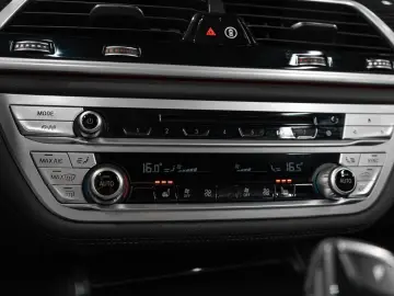 BMW 730 7 730 d xDrive M Sport GestureCtrl LED PAP