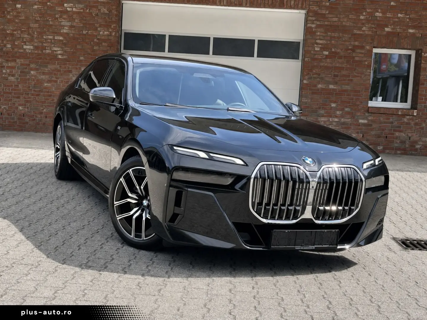 BMW 740 xDrive M-Paket Pano B&W SoftClose
