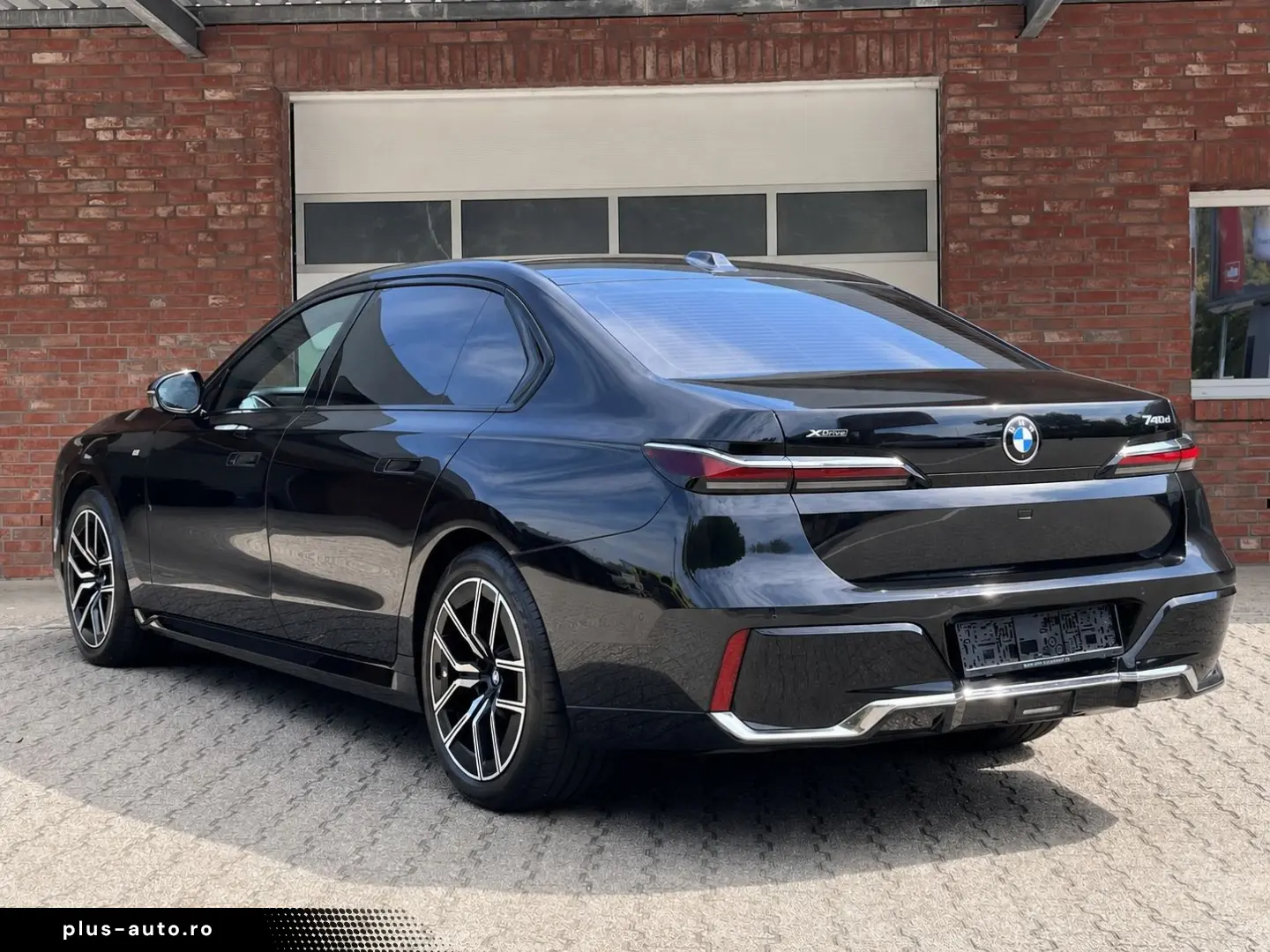 BMW 740 xDrive M-Paket Pano B&W SoftClose