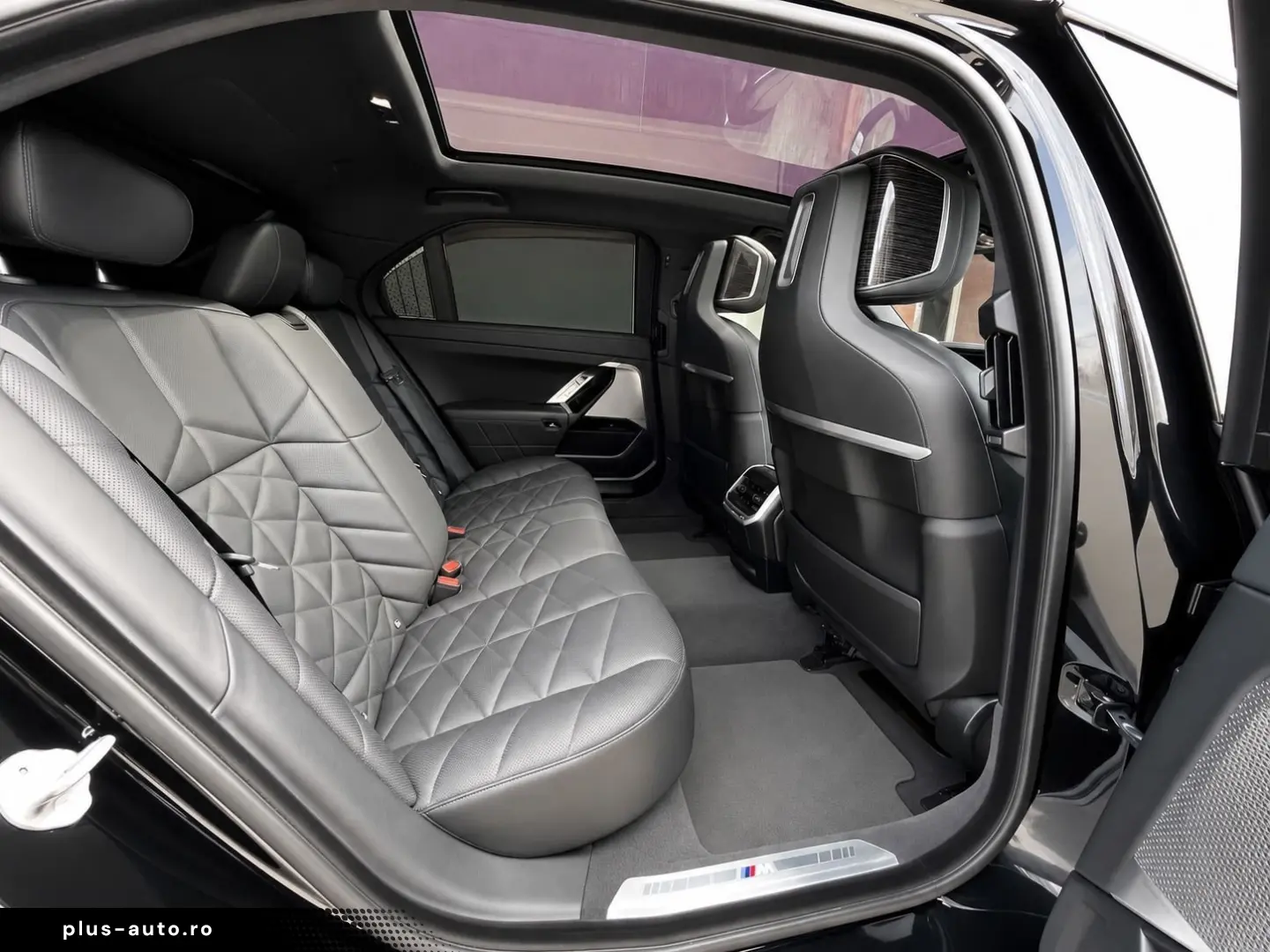 BMW 740 xDrive M-Paket Pano B&W SoftClose