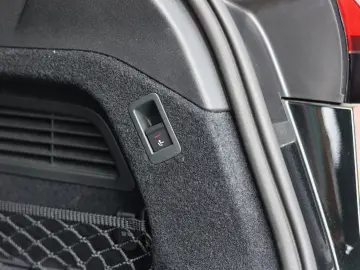 AUDI A6 Avant e-hybrid quattro   ABT - Pano - AHK