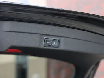 AUDI A6 Avant e-hybrid quattro   ABT - Pano - AHK