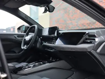 AUDI A6 Avant e-hybrid quattro   ABT - Pano - AHK