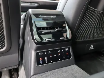 AUDI A6 Avant e-hybrid quattro   ABT - Pano - AHK