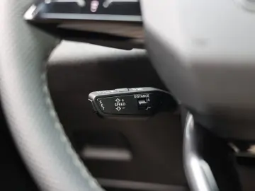 AUDI A6 Avant e-hybrid quattro   ABT - Pano - AHK