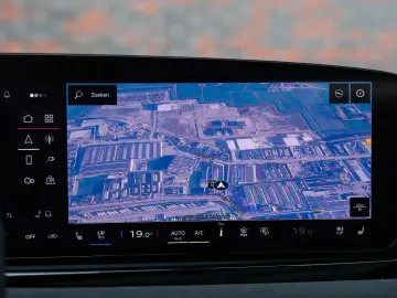 AUDI A6 Avant e-hybrid quattro   ABT - Pano - AHK