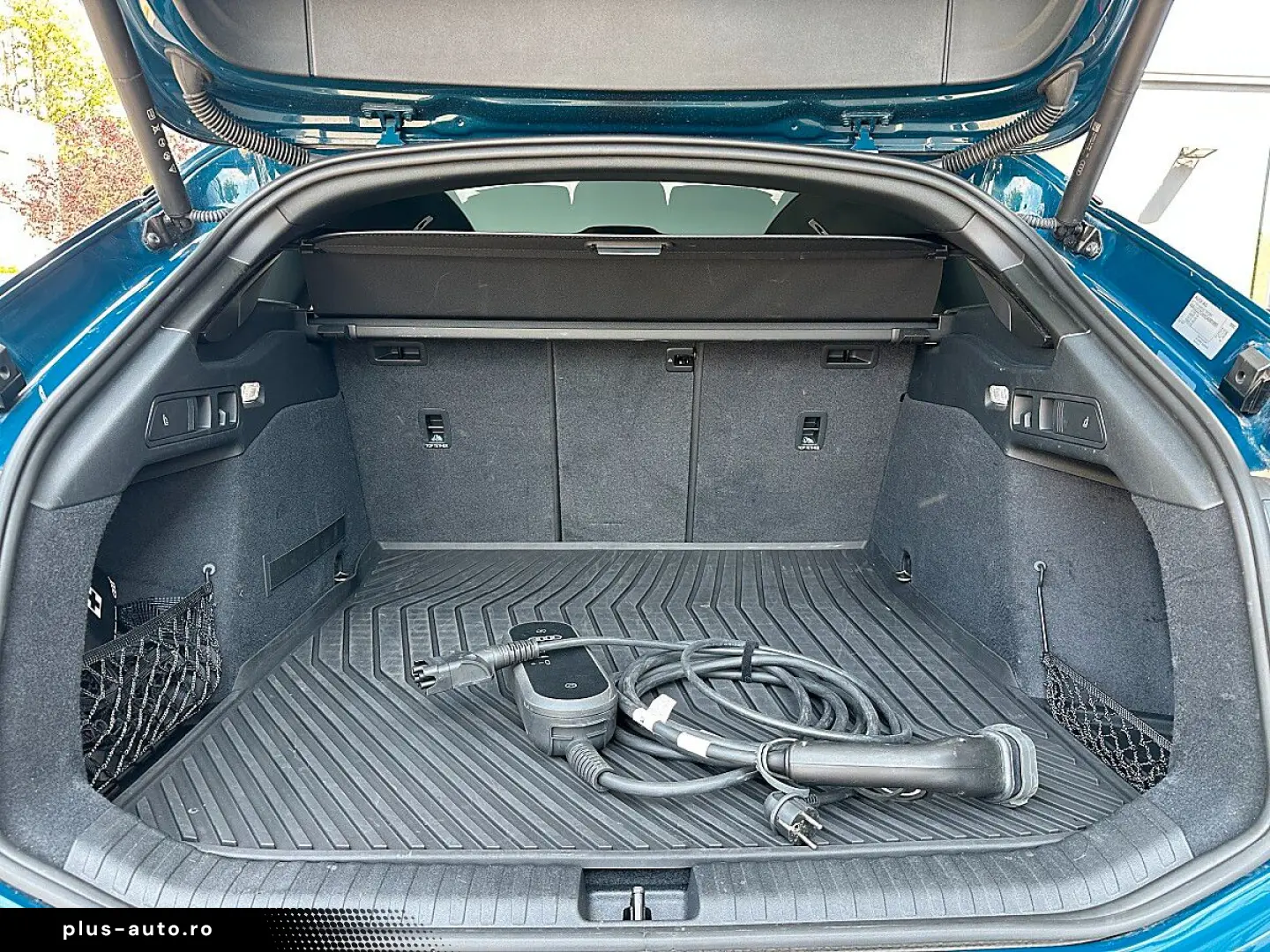AUDI A6 e-tron Avant 100kWh Performance Edition One