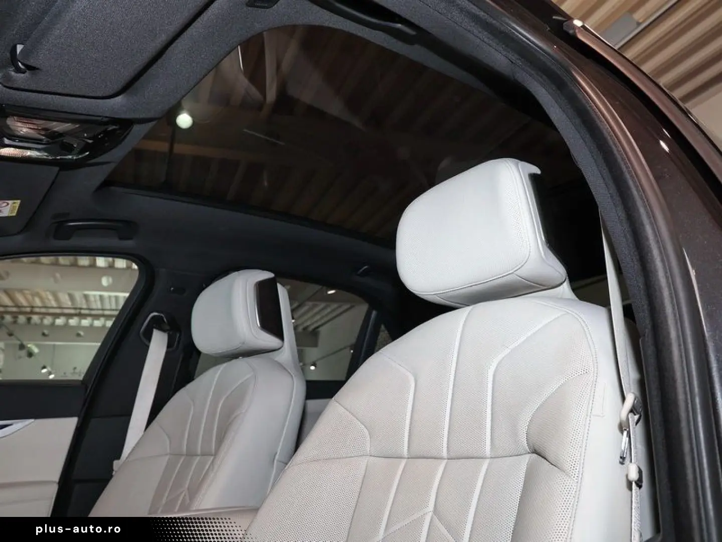 BMW 740d xDrive Design Pure Excellence DrivAssProf 3