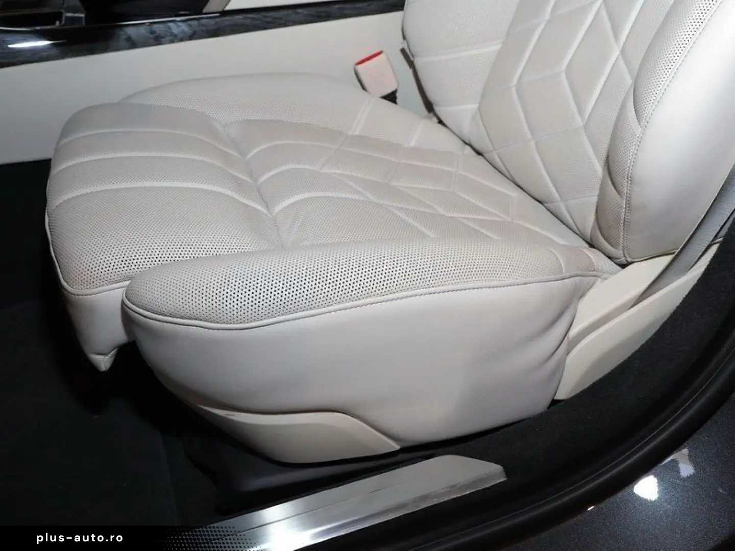 BMW 740d xDrive Design Pure Excellence DrivAssProf 3