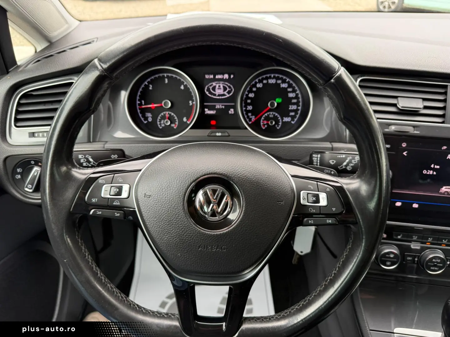Vw Golf VIII 2017 1.6 Diesel Automat
