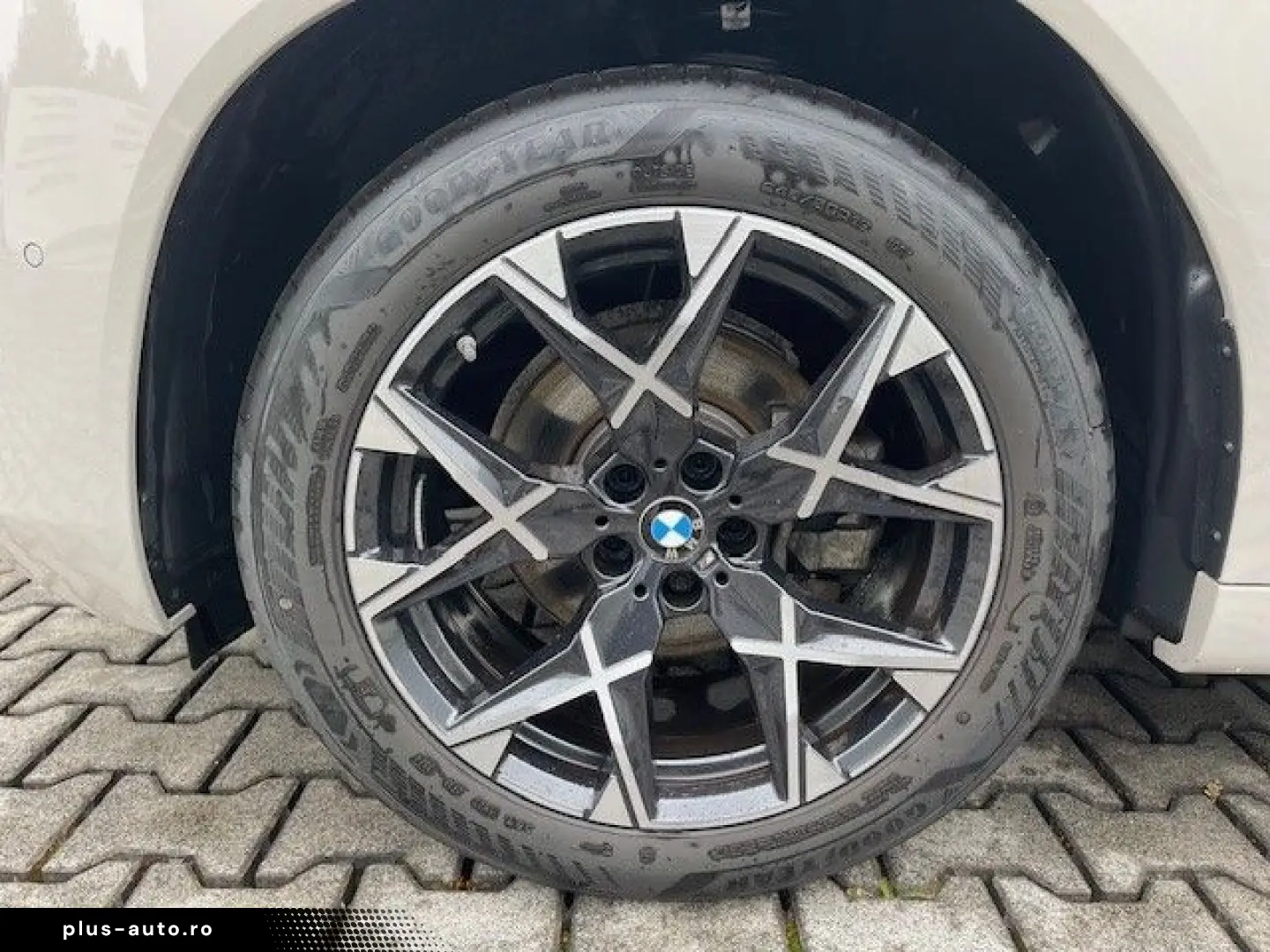 BMW X3 20d M-Sport SR19 AHK MemoSitze DA PA Sperrdif