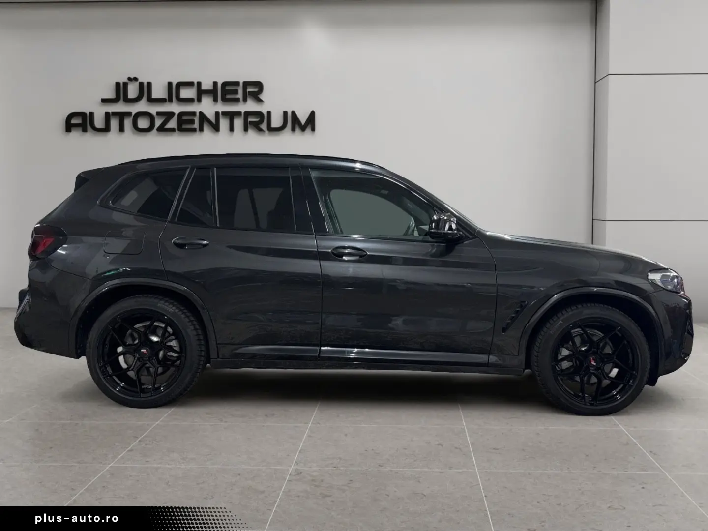 BMW X3 XDrive30i M-Paket 9000 KM