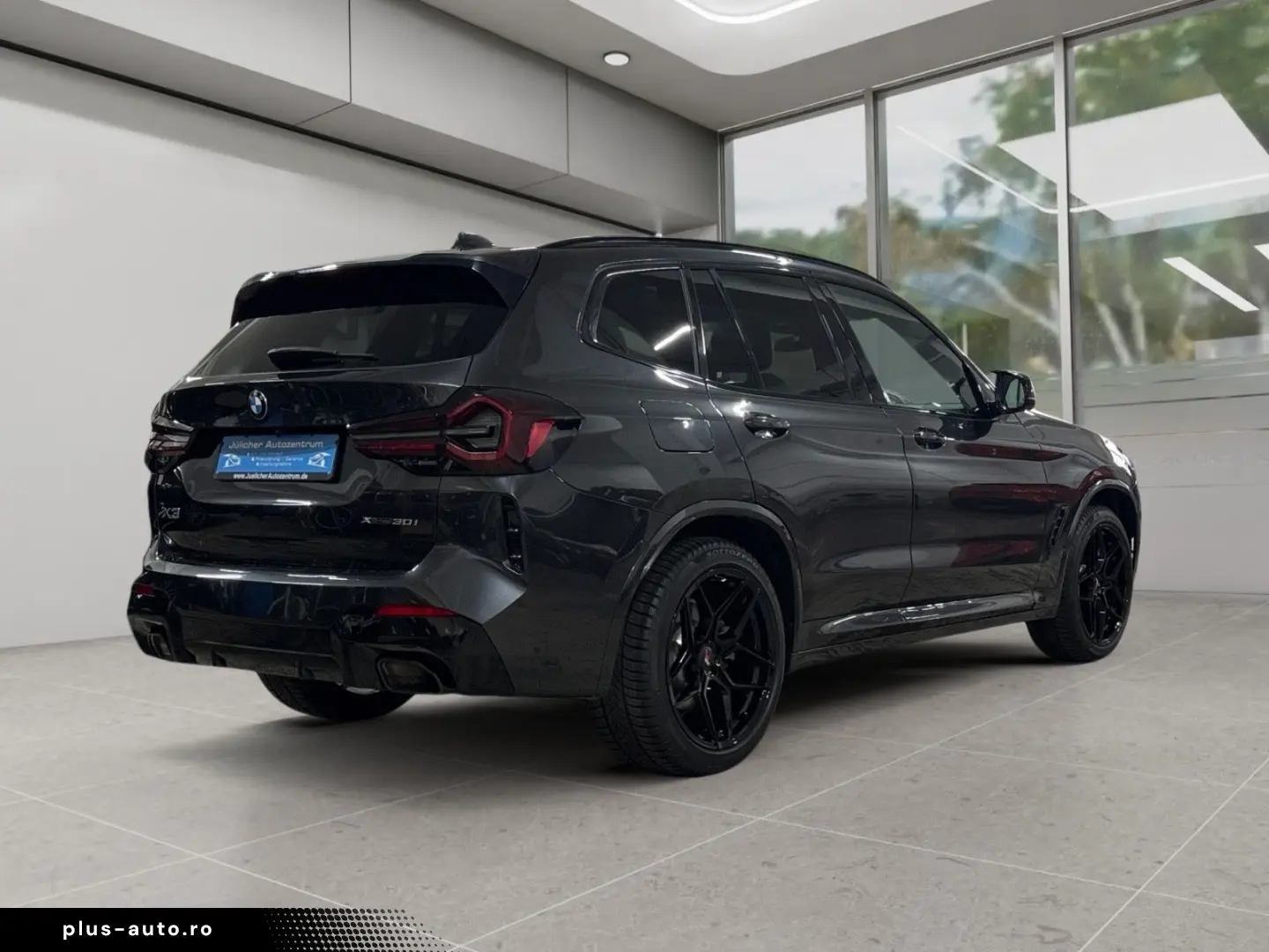BMW X3 XDrive30i M-Paket 9000 KM