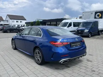 Mercedes-Benz C 300 e AMG Premium 18  D-Light 360