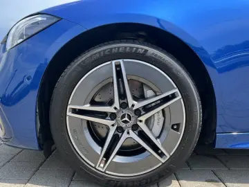 Mercedes-Benz C 300 e AMG Premium 18  D-Light 360