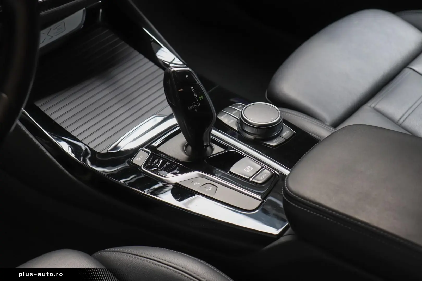 BMW X3 xDrive 30i    M SPORT KAMERA