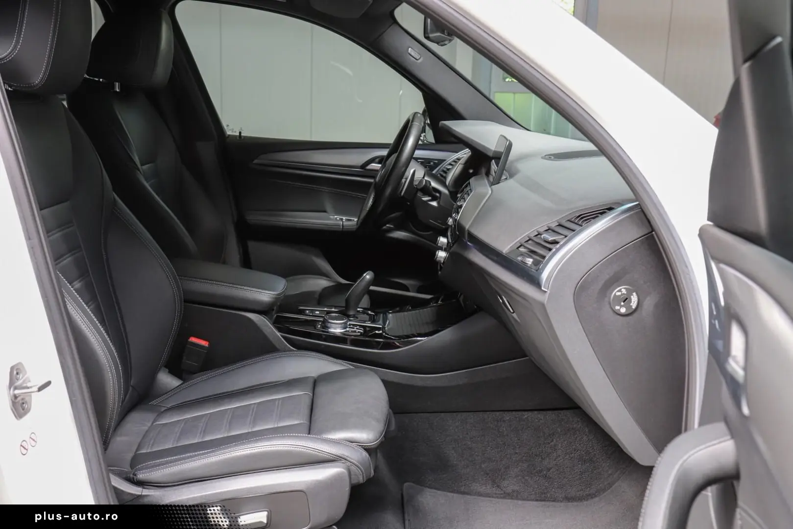 BMW X3 xDrive 30i    M SPORT KAMERA