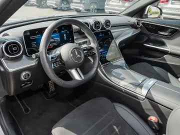 MERCEDES-BENZ C 300 AMG AHK MBUX LED SHZ KEYLESS-GO
