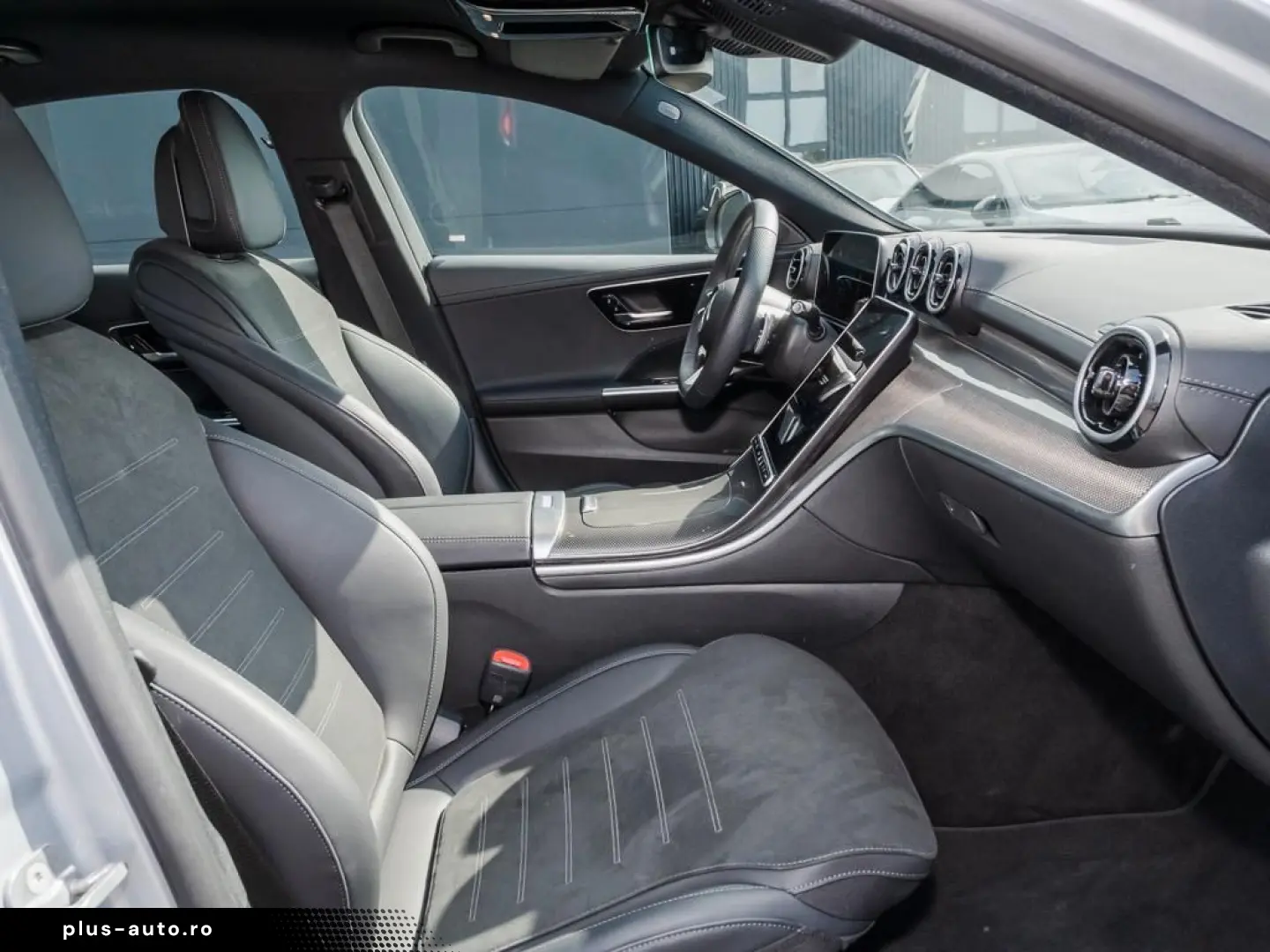 MERCEDES-BENZ C 300 AMG AHK MBUX LED SHZ KEYLESS-GO