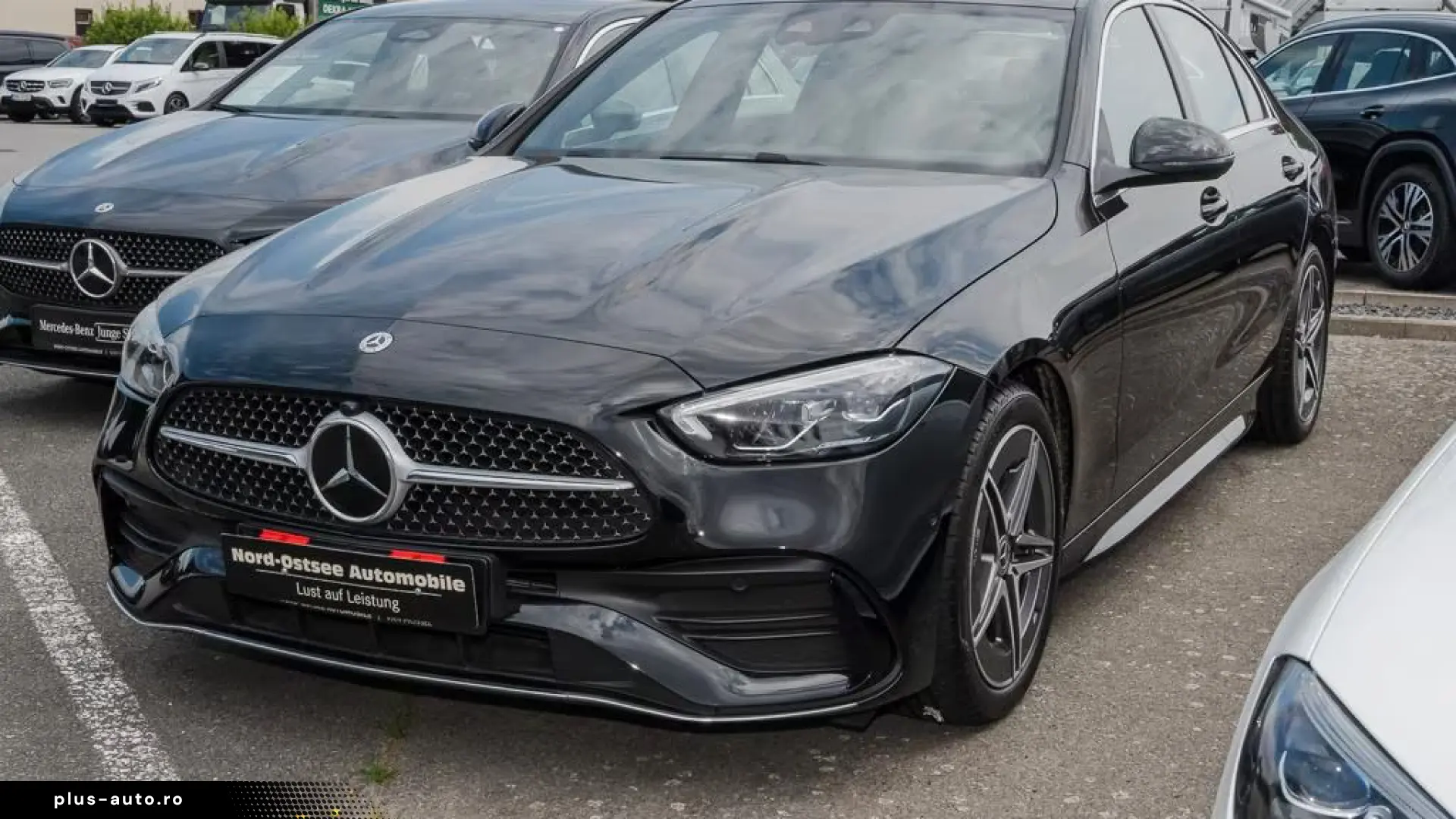 Mercedes-Benz C 300 AMG AHK MBUX SHZ LED KEYLESS