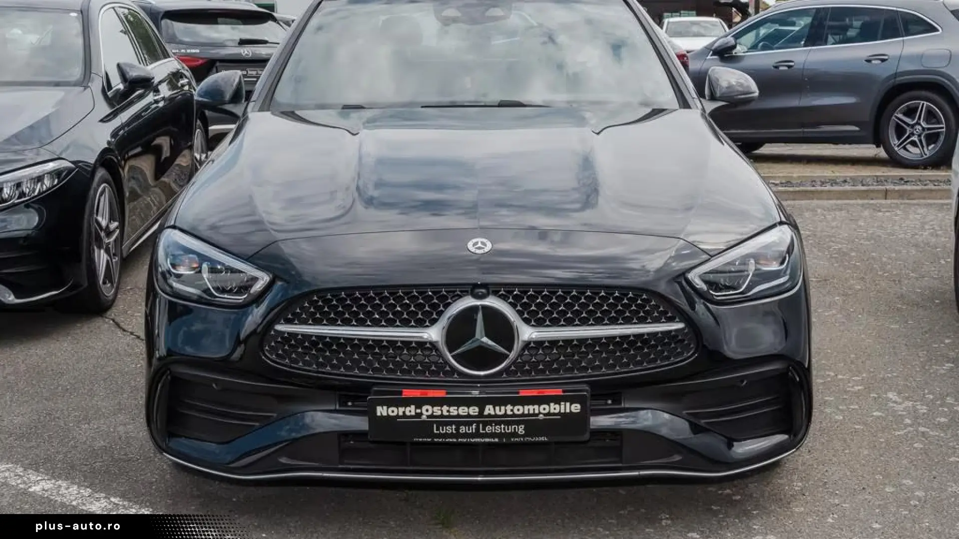 Mercedes-Benz C 300 AMG AHK MBUX SHZ LED KEYLESS