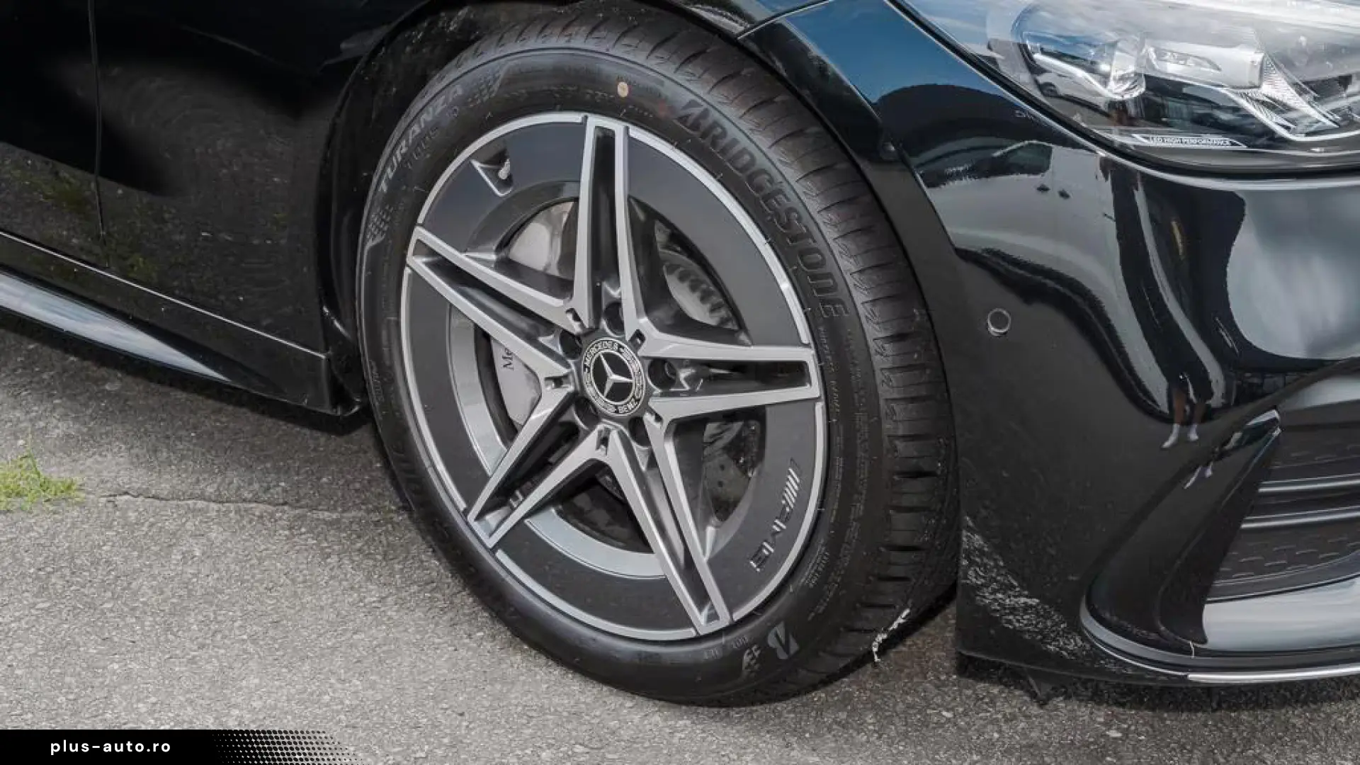 Mercedes-Benz C 300 AMG AHK MBUX SHZ LED KEYLESS