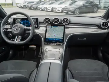 Mercedes-Benz C 300 AMG AHK MBUX SHZ LED KEYLESS