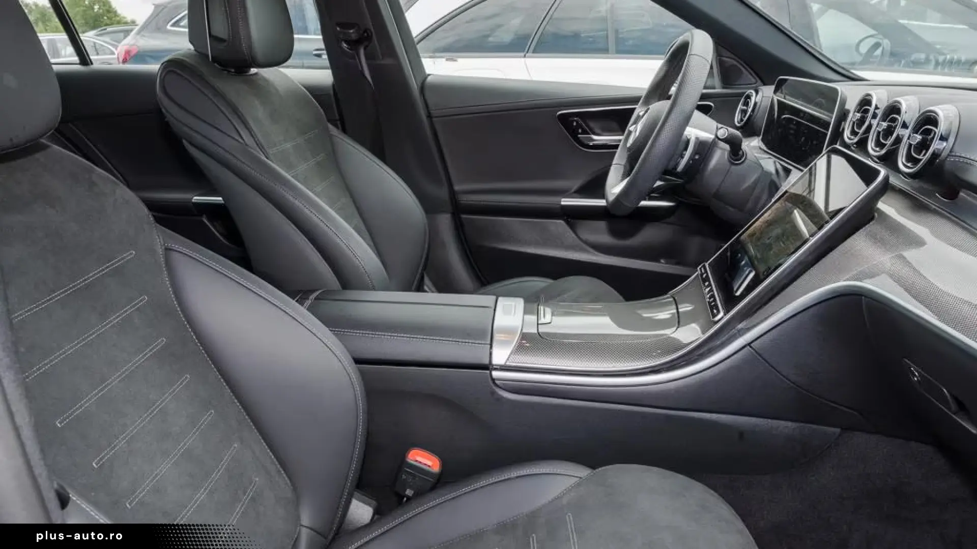 Mercedes-Benz C 300 AMG AHK MBUX SHZ LED KEYLESS